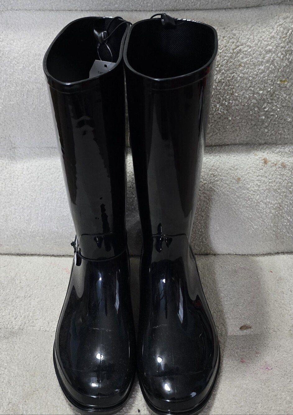 Black Glossy Women's Rain Boots - Sleek Waterproof Style 6 Womens